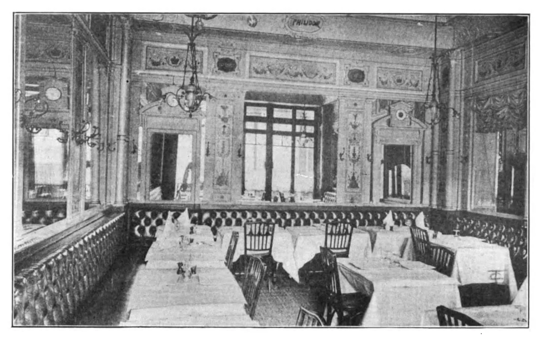 Le café de la Régence à Paris